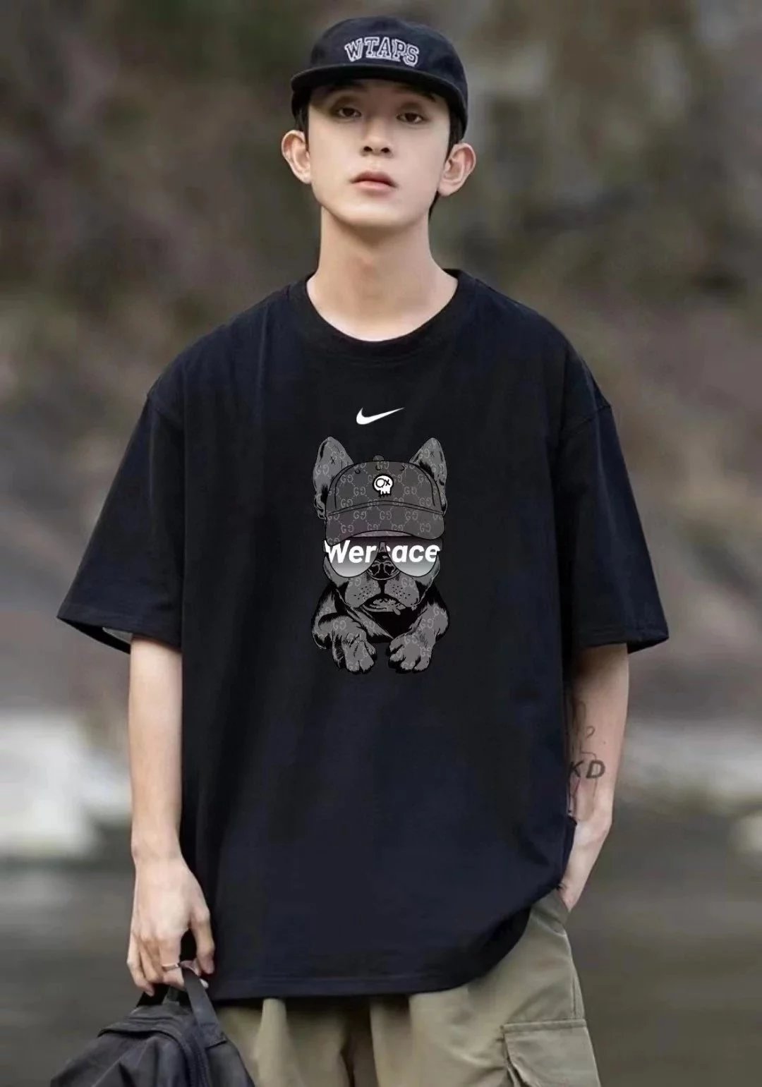 Black Hat Dog 002