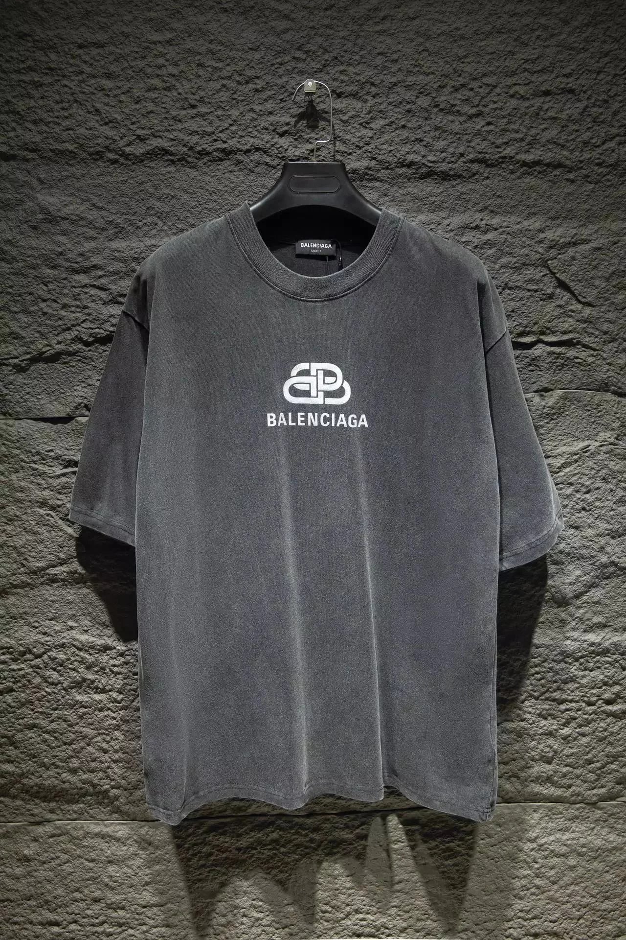 灰色正logo 002