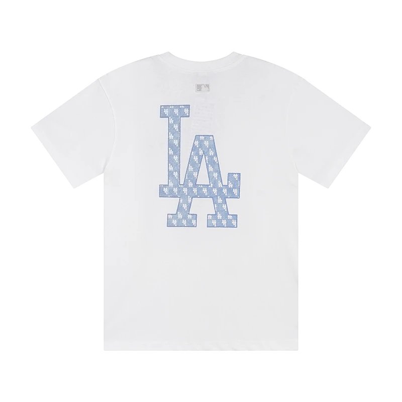 06 White