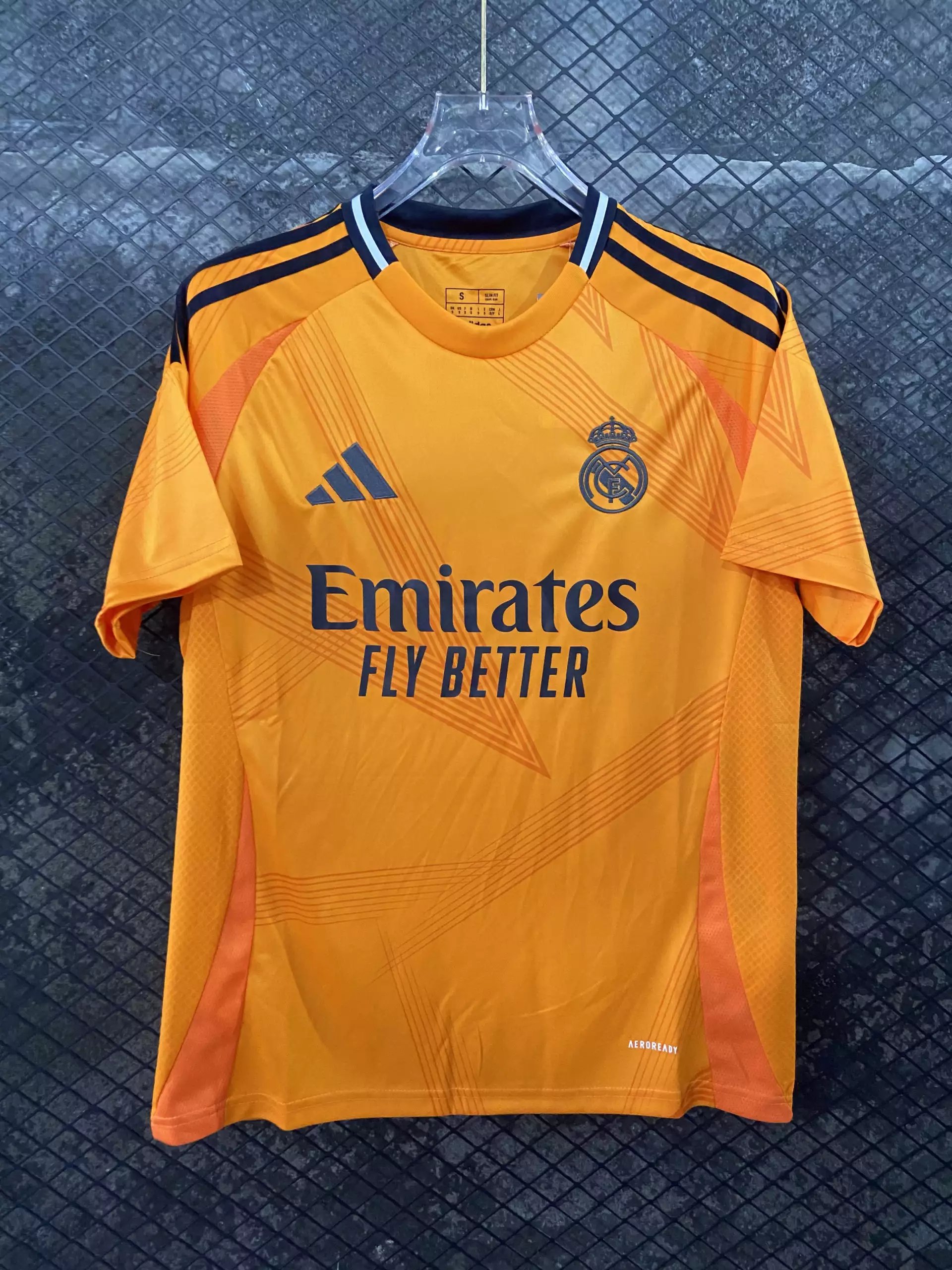 07 Yellow 006