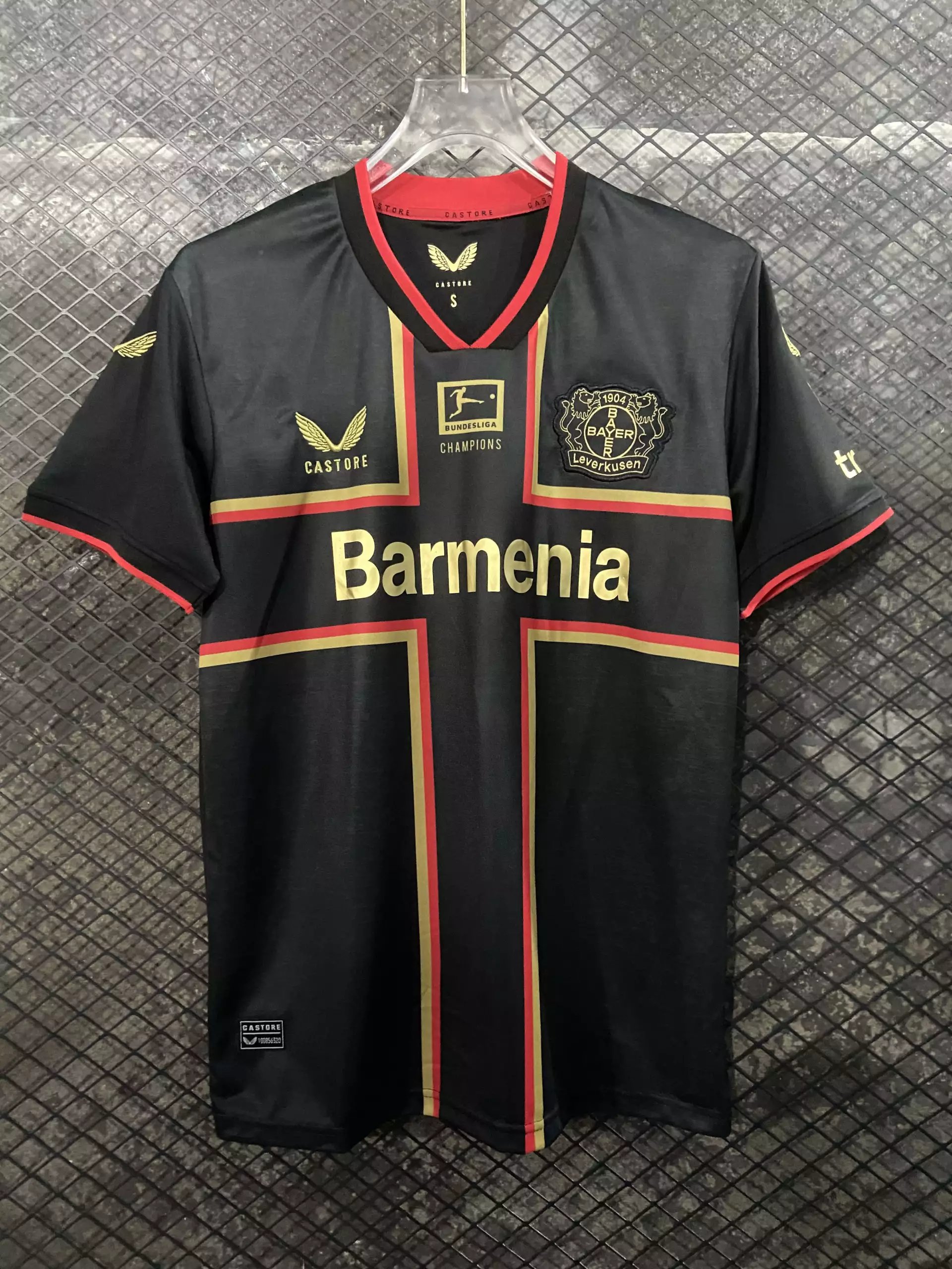14 Black 006