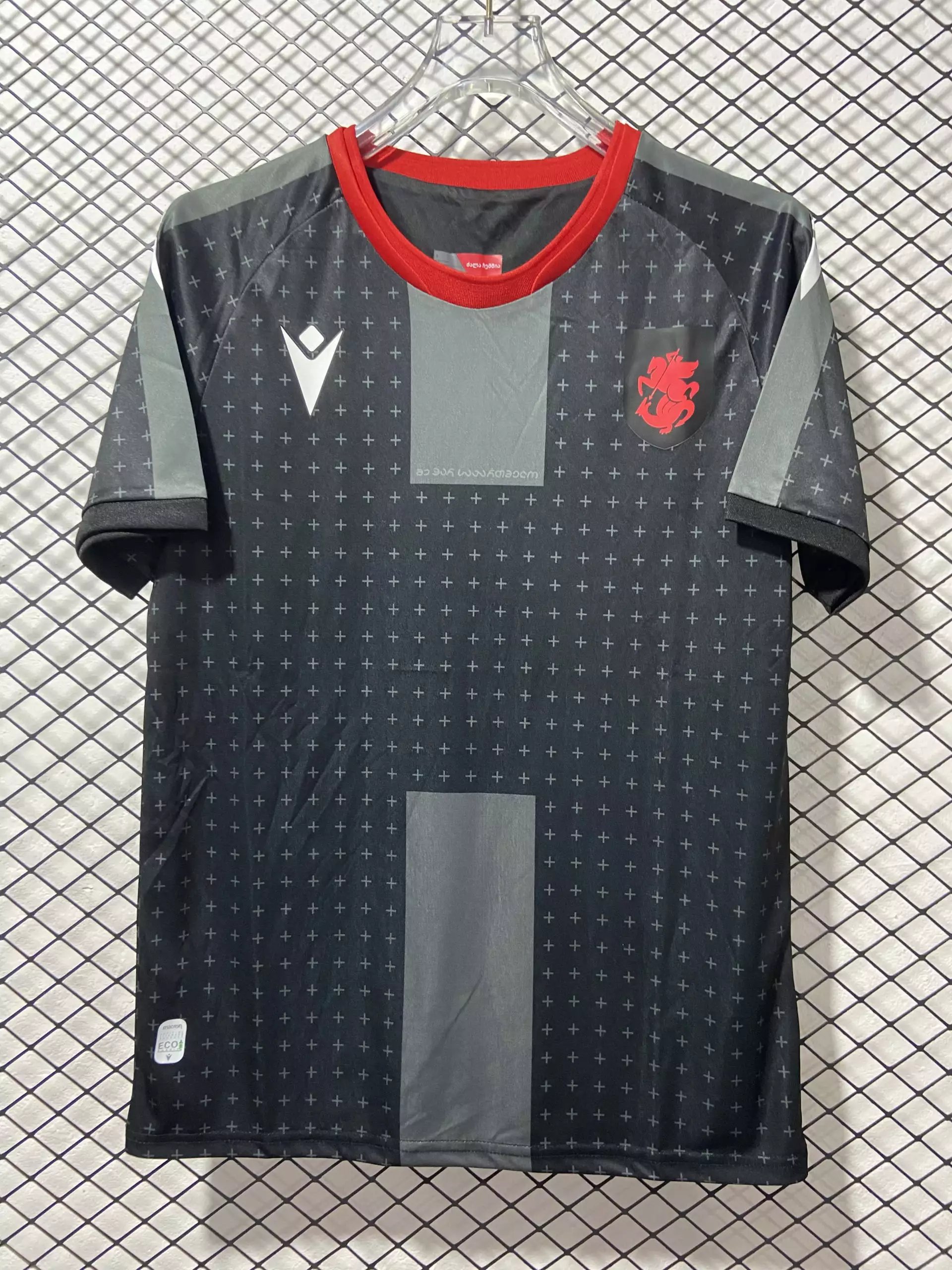 26 Black 006
