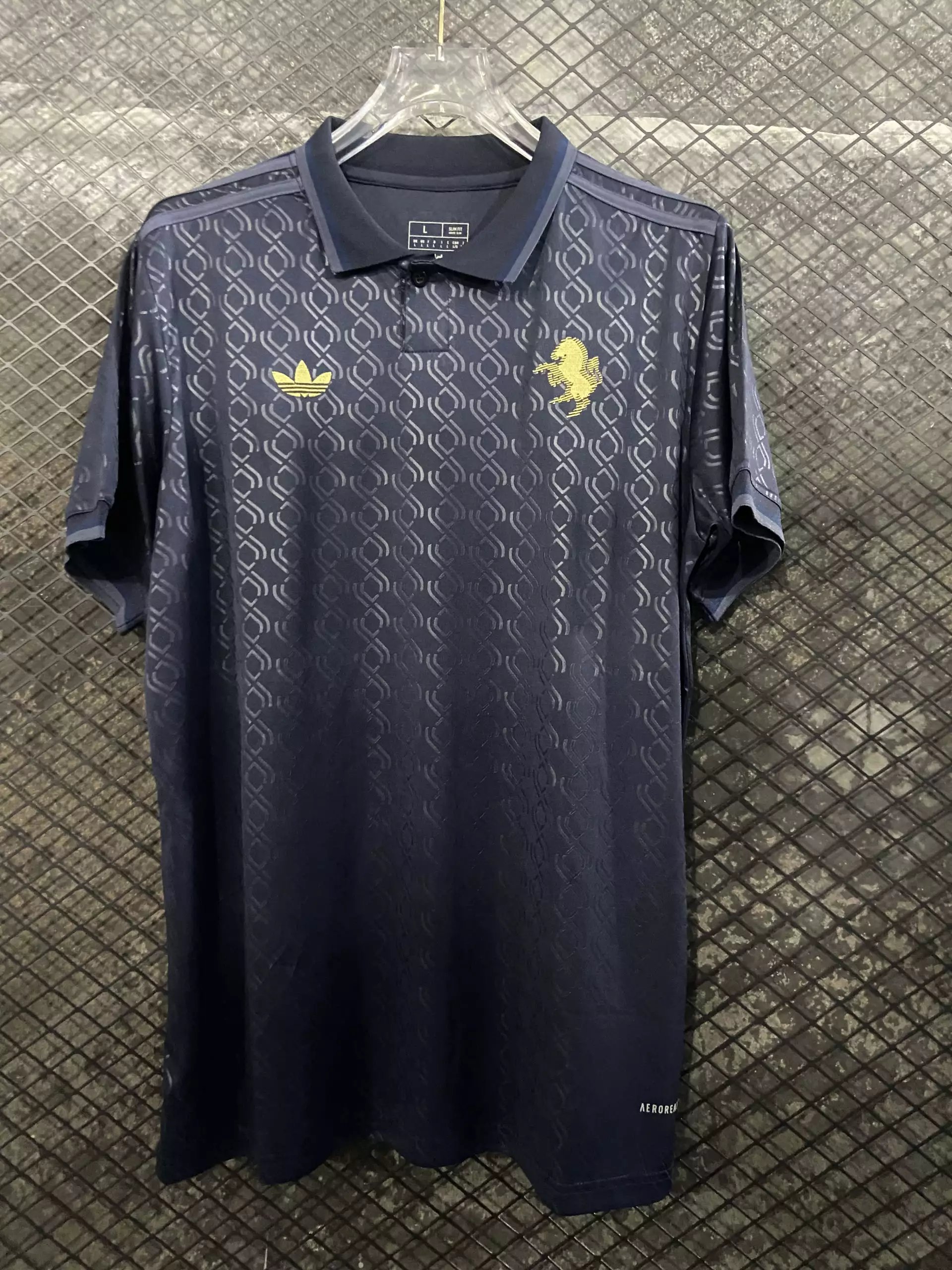 37 black 006