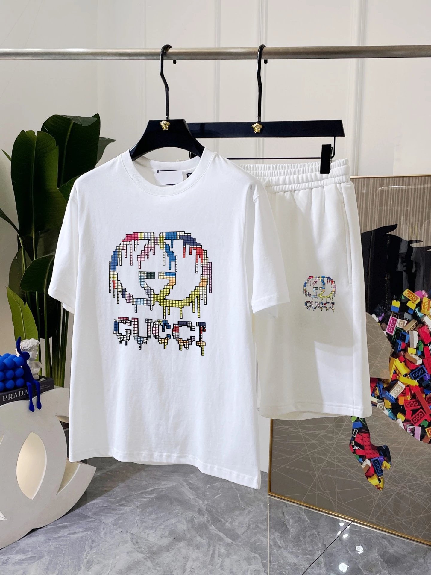 12 white