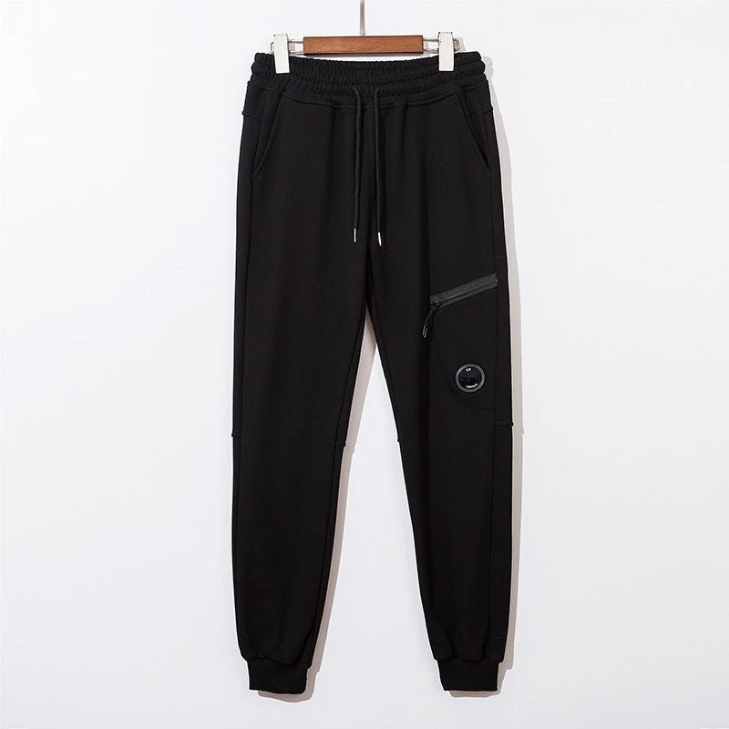 02 Black