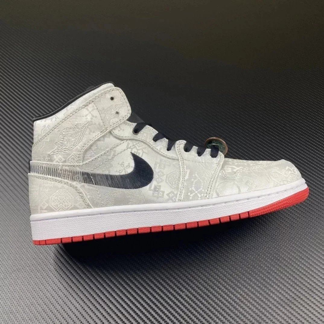 Dongguan-made AJ1 MID White Silk
