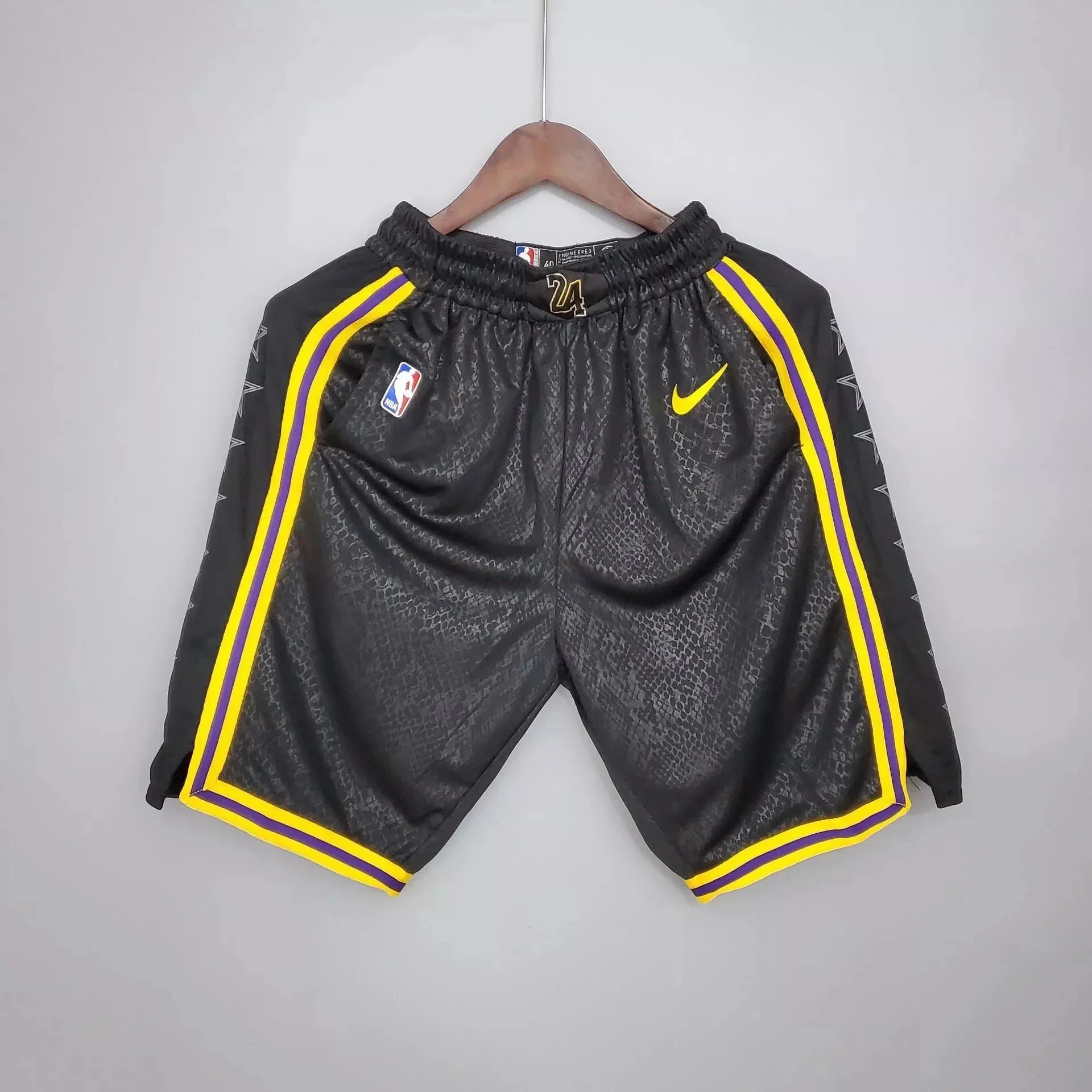 Shorts 2