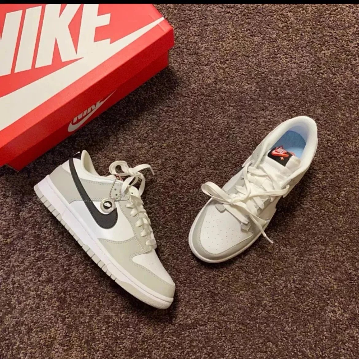 Gray-White Lottery