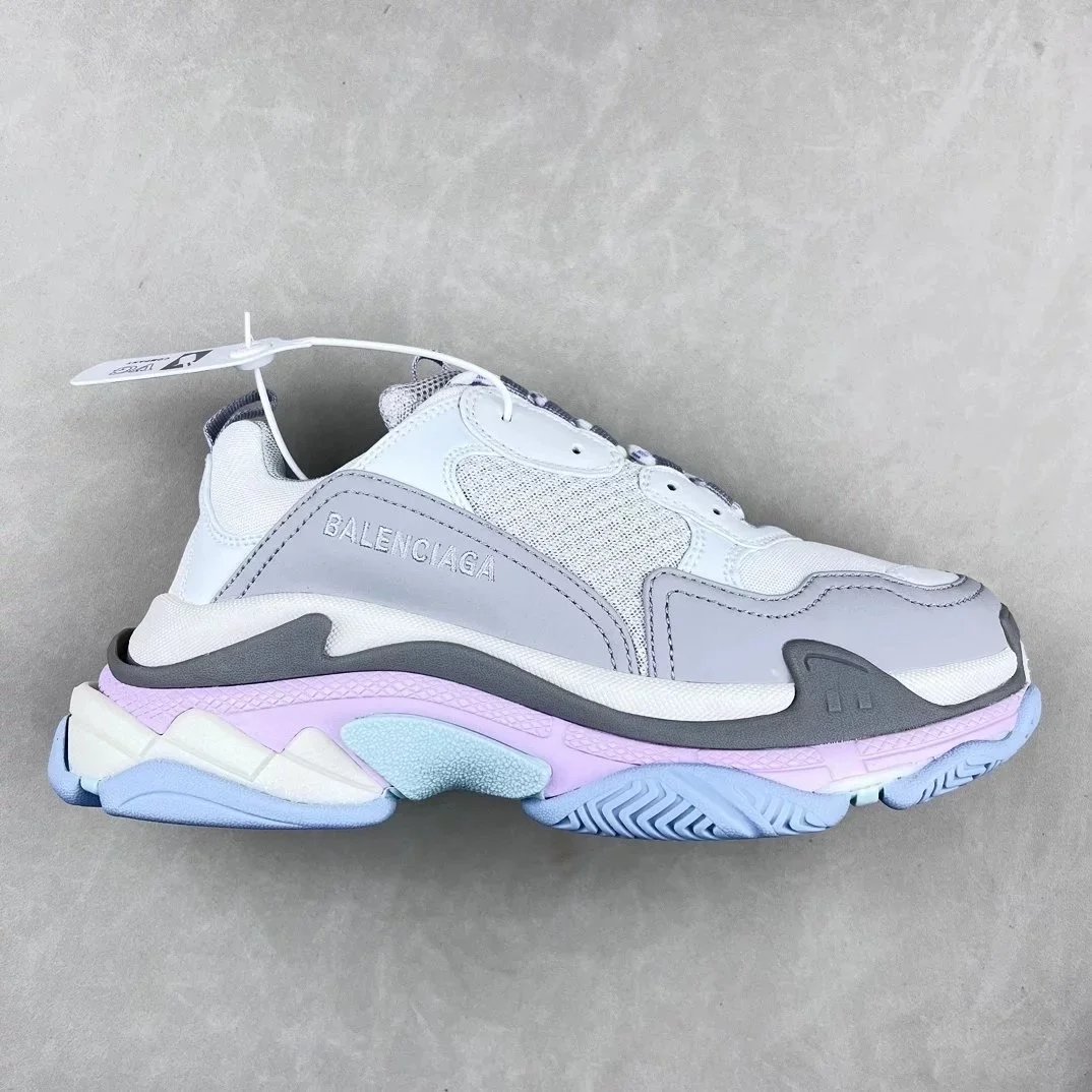 Gray-blue pink