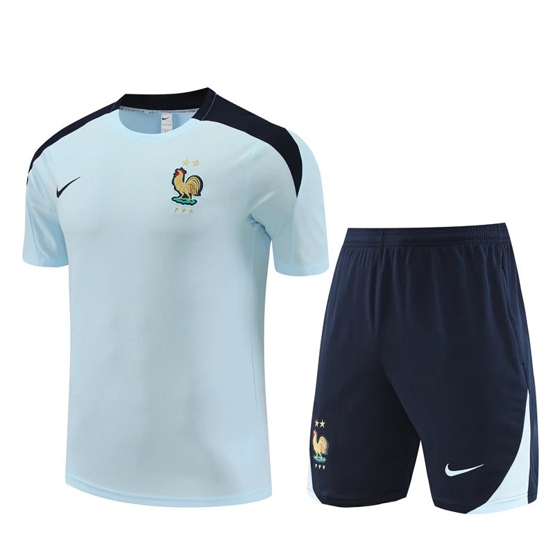 28 Light Blue 006