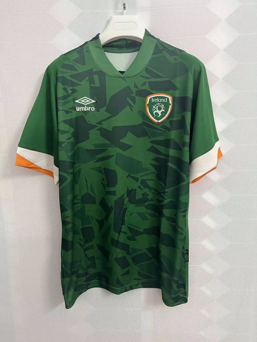 20 Green 006