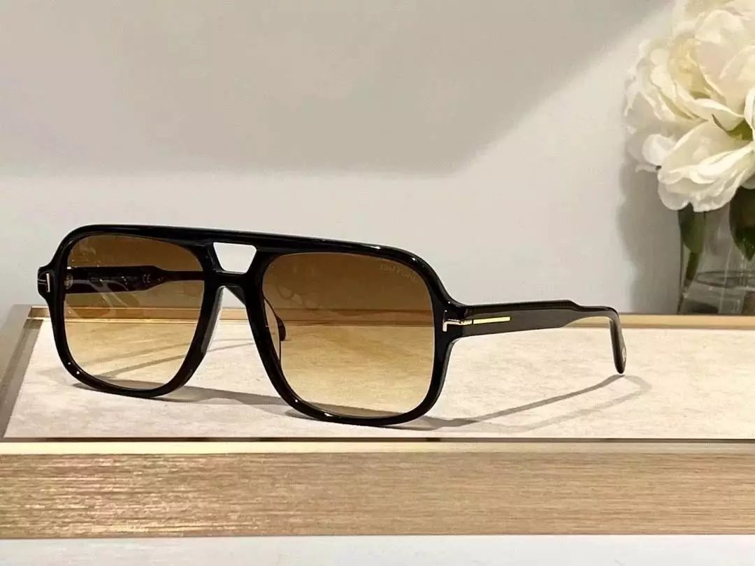 09 Black 006