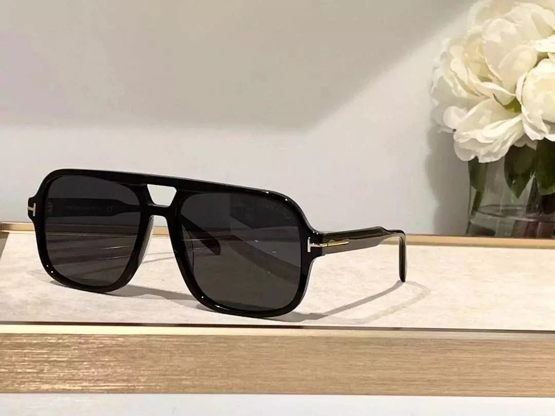 15 Black 006