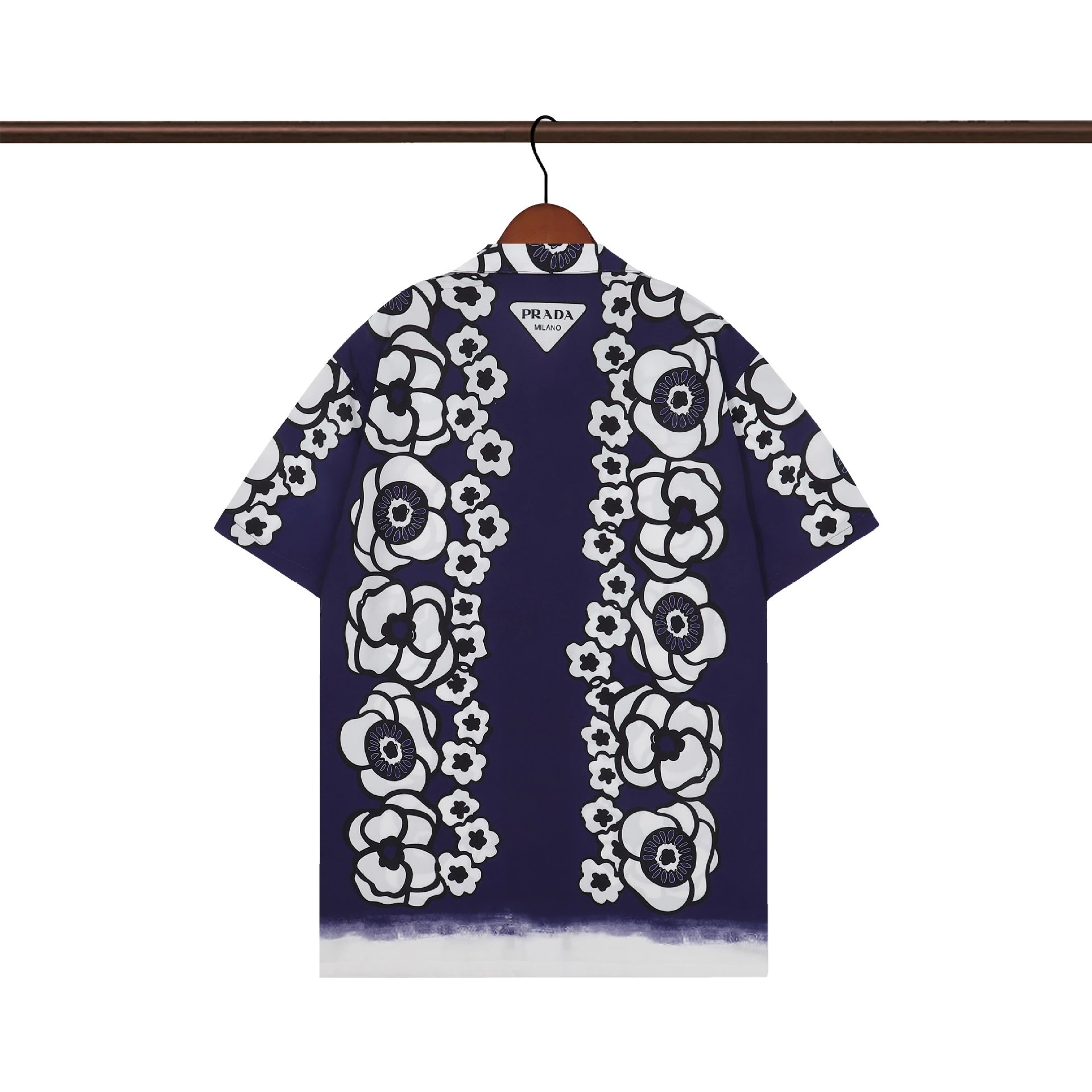 15 blue and white jacket