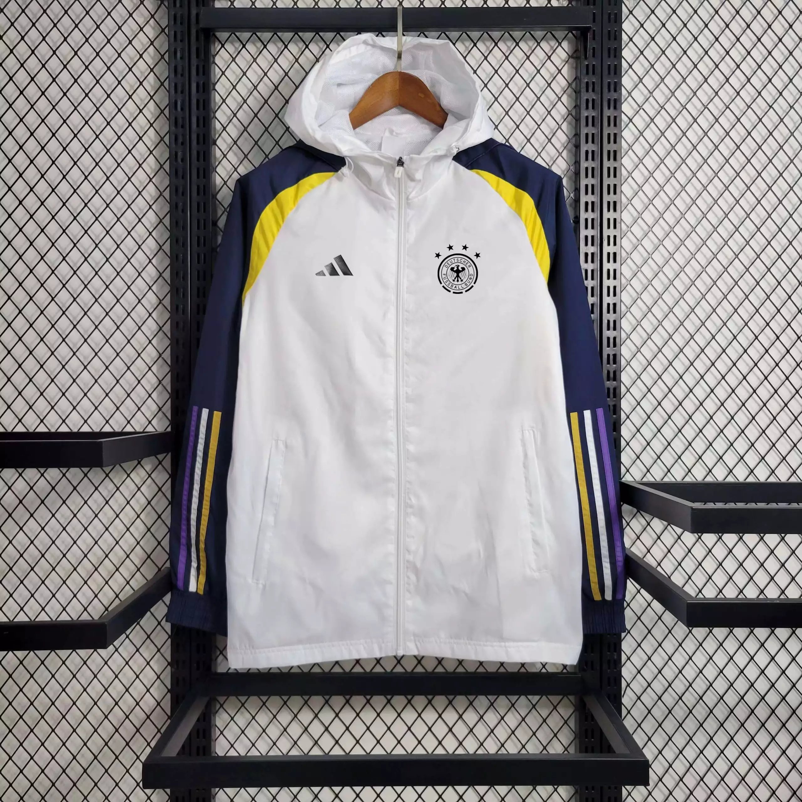 09 white 006