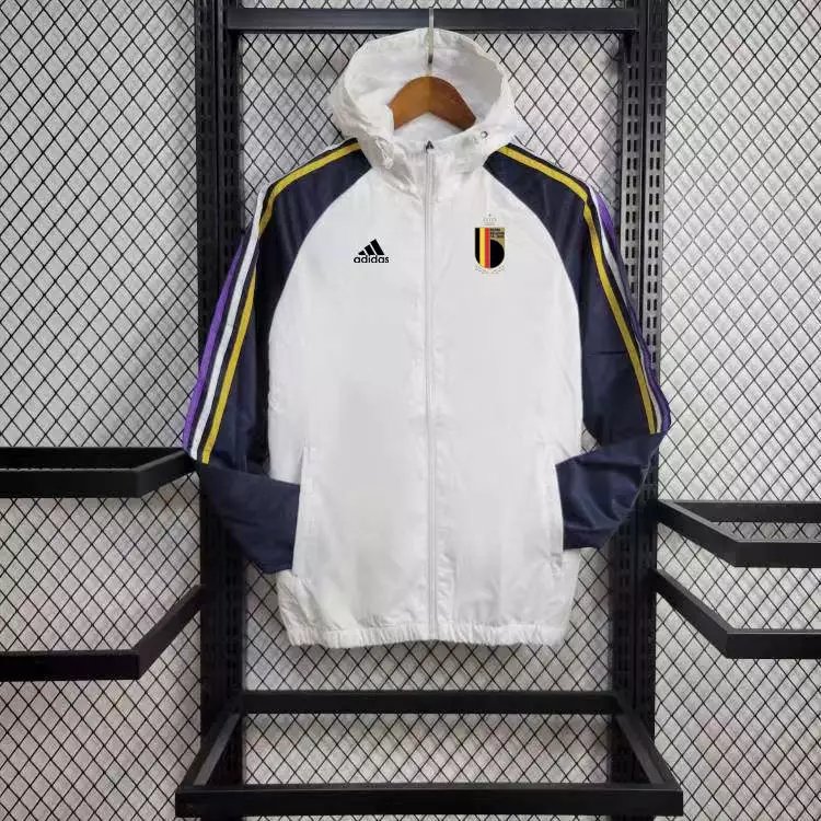 08 White 006
