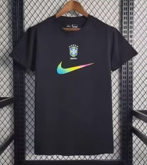 24 Black 006