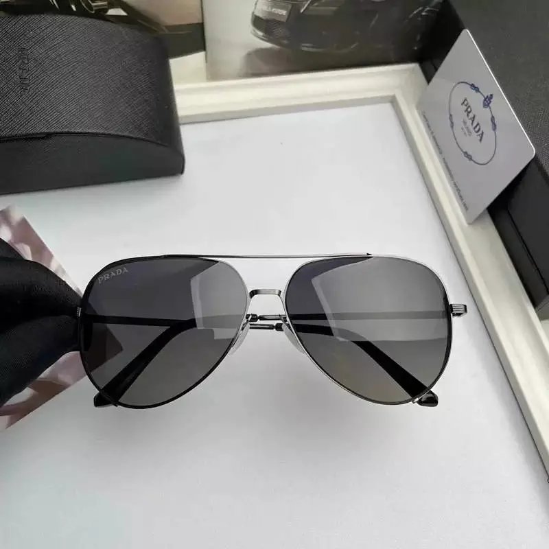 02 Black 006