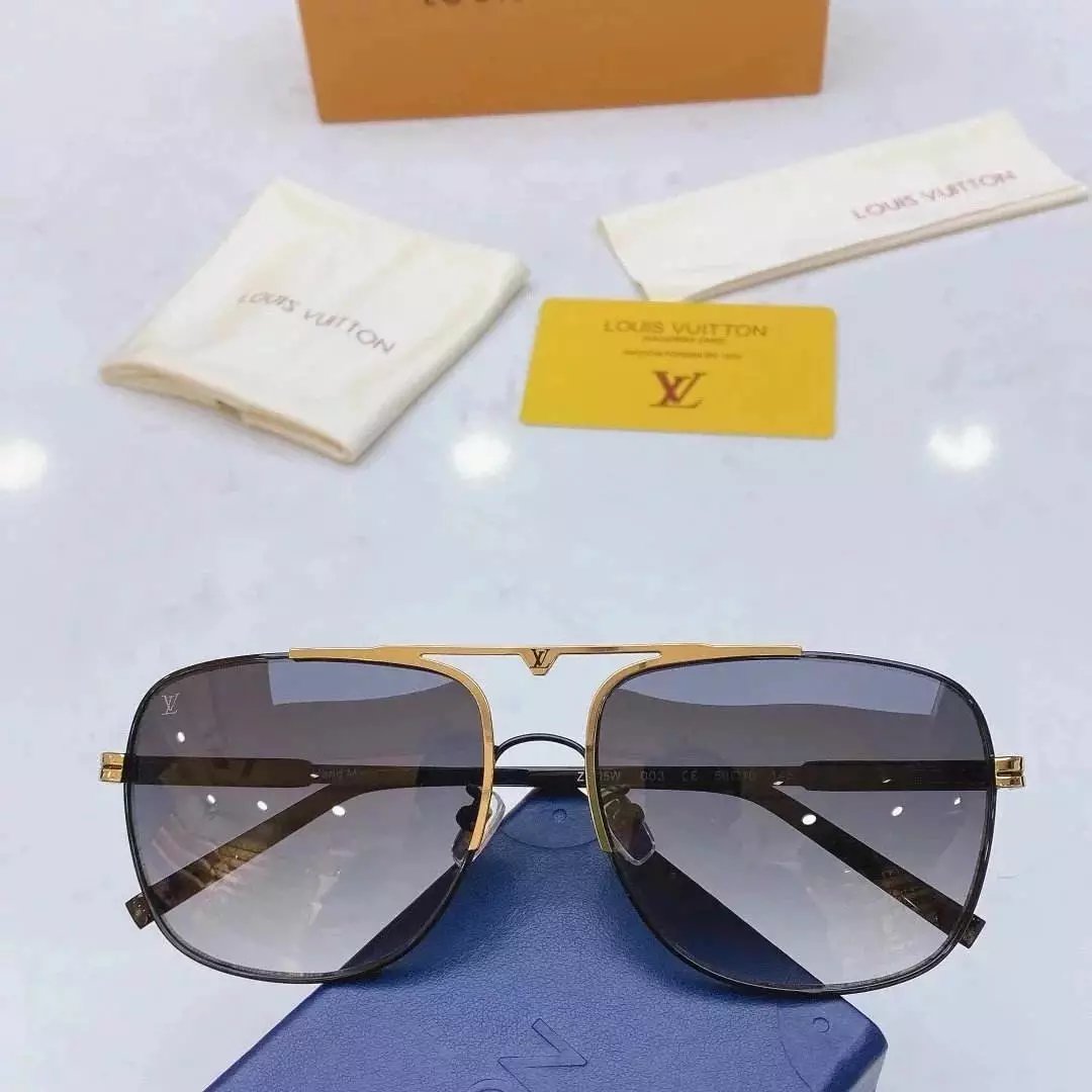 05 Black 006