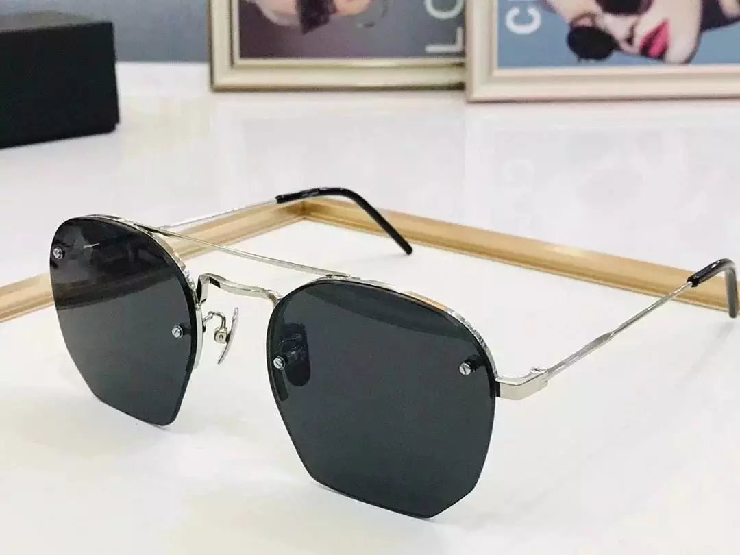 32 black 006
