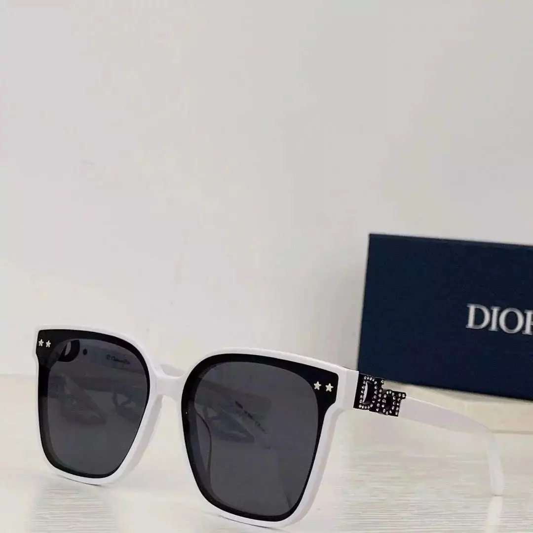 14 Black 006