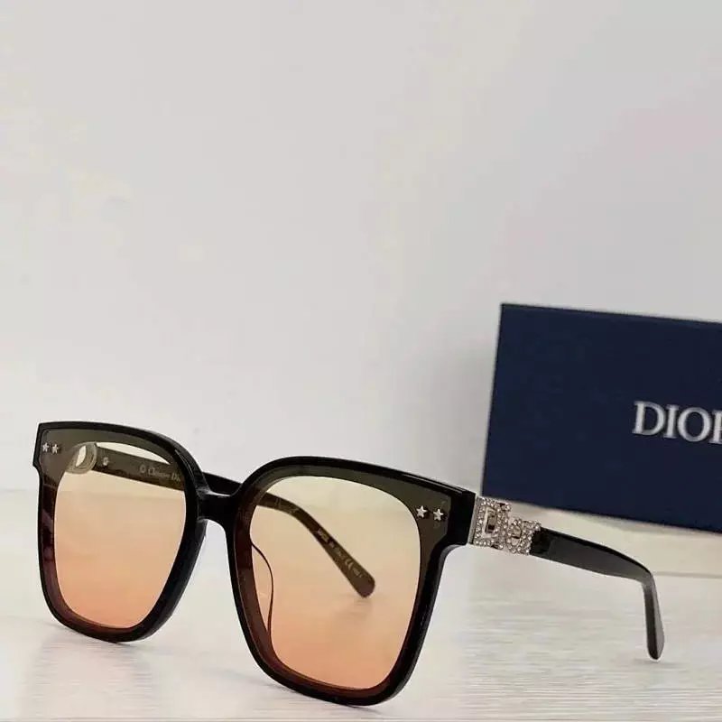 19 Black 006