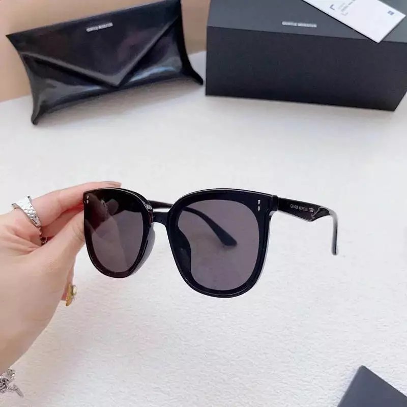 27 Black 006