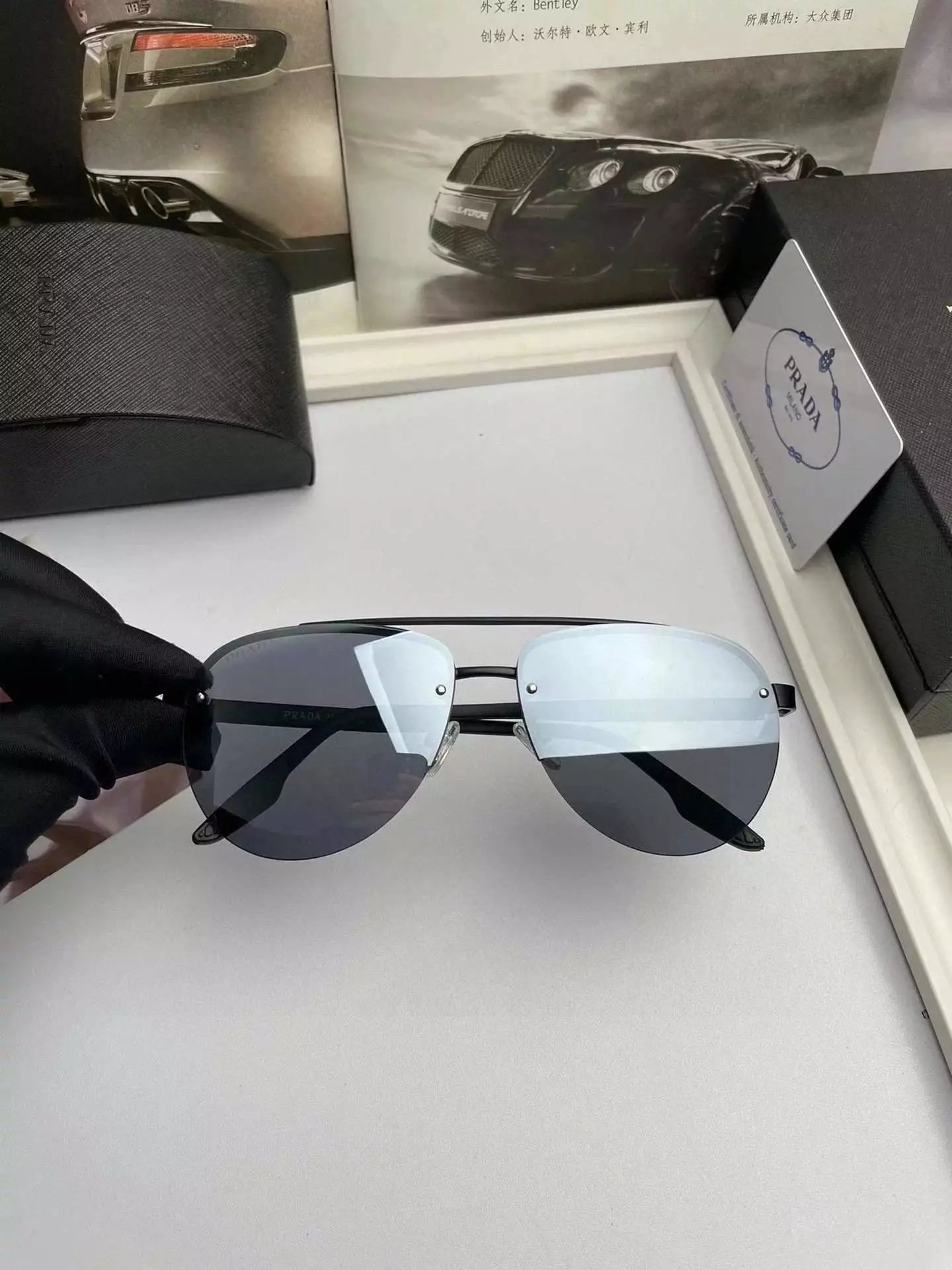 32 black 006