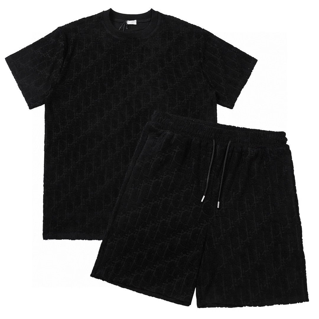 01 Black