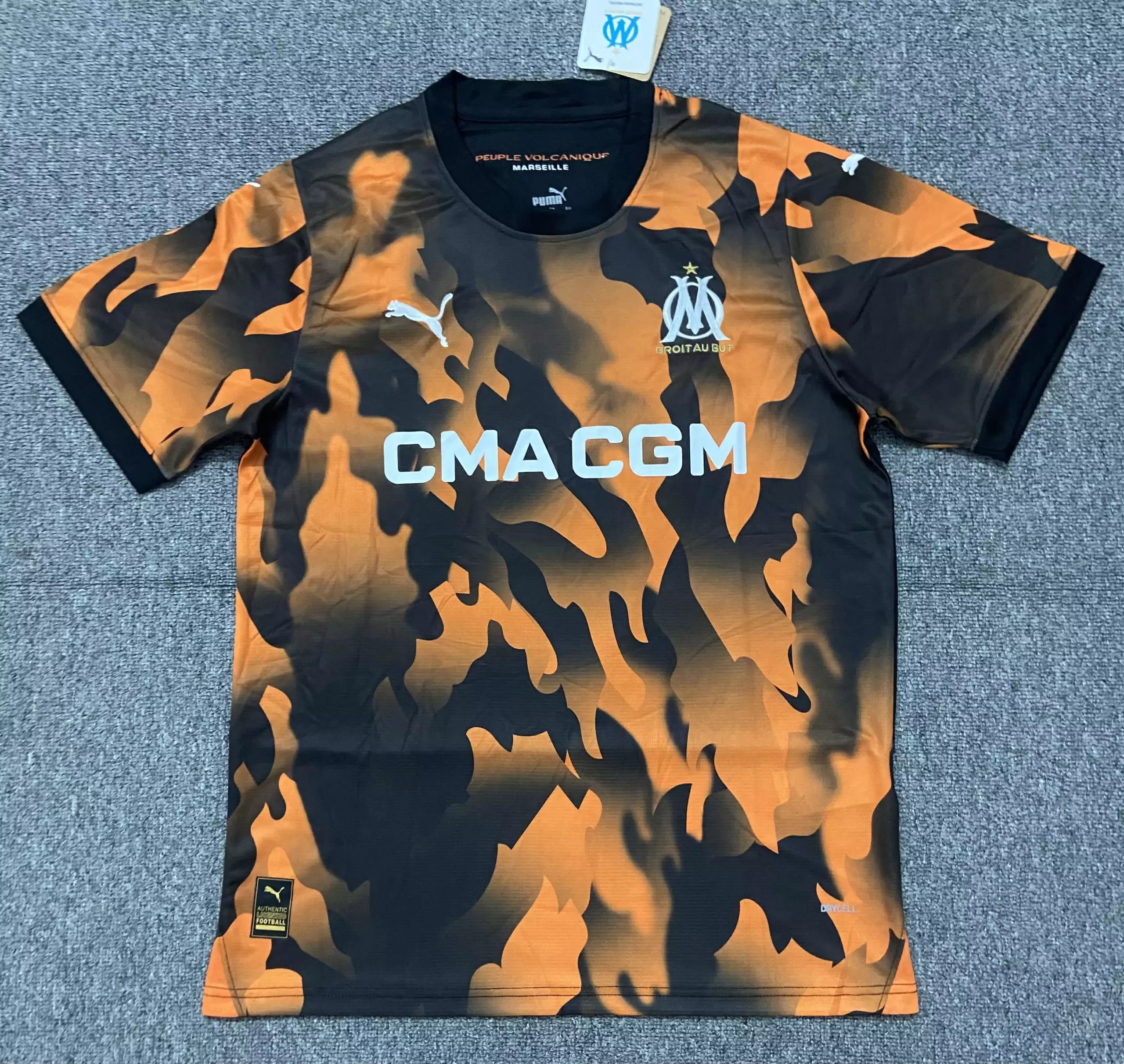 06 Black Orange 006