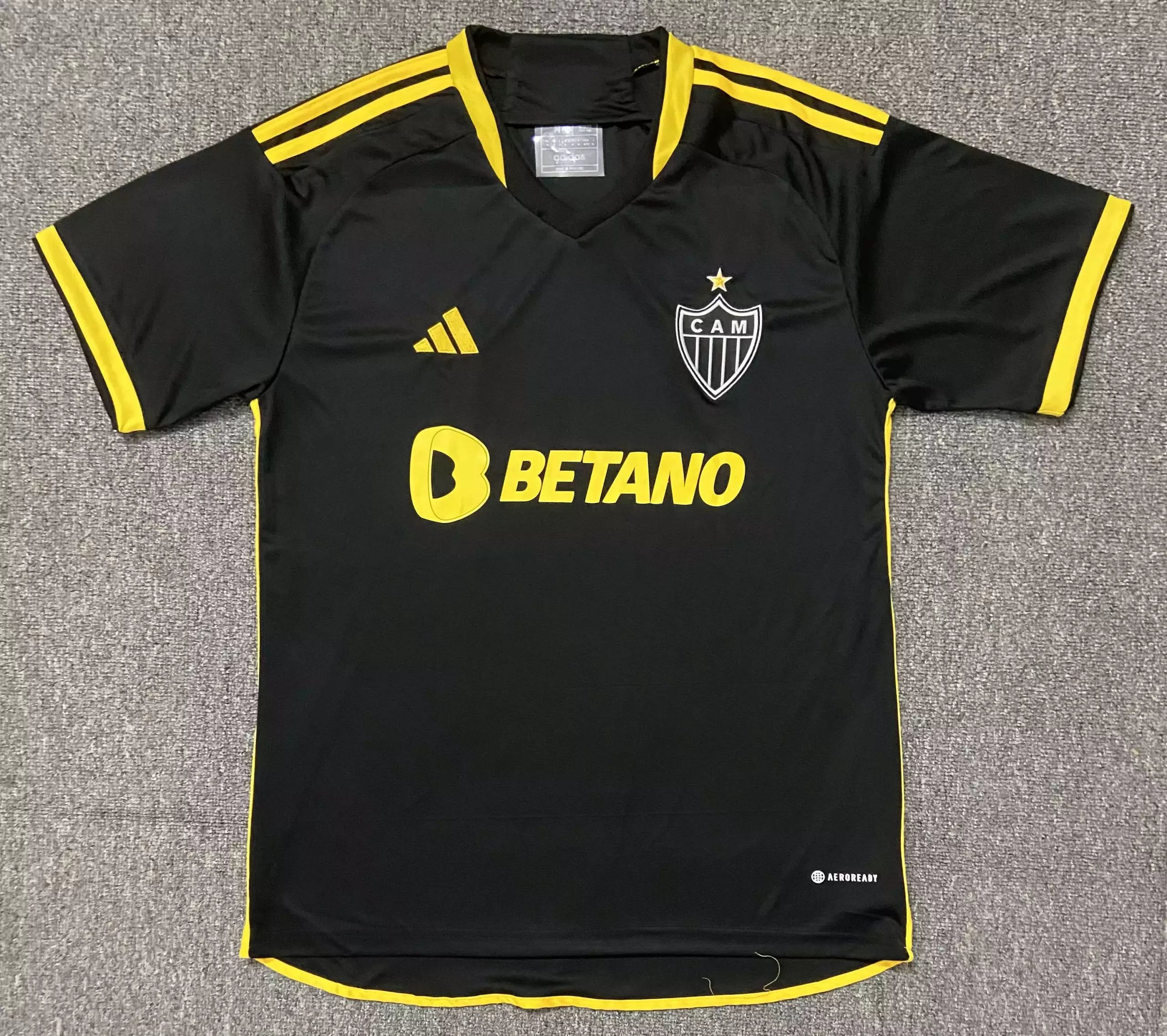 12 Black 006