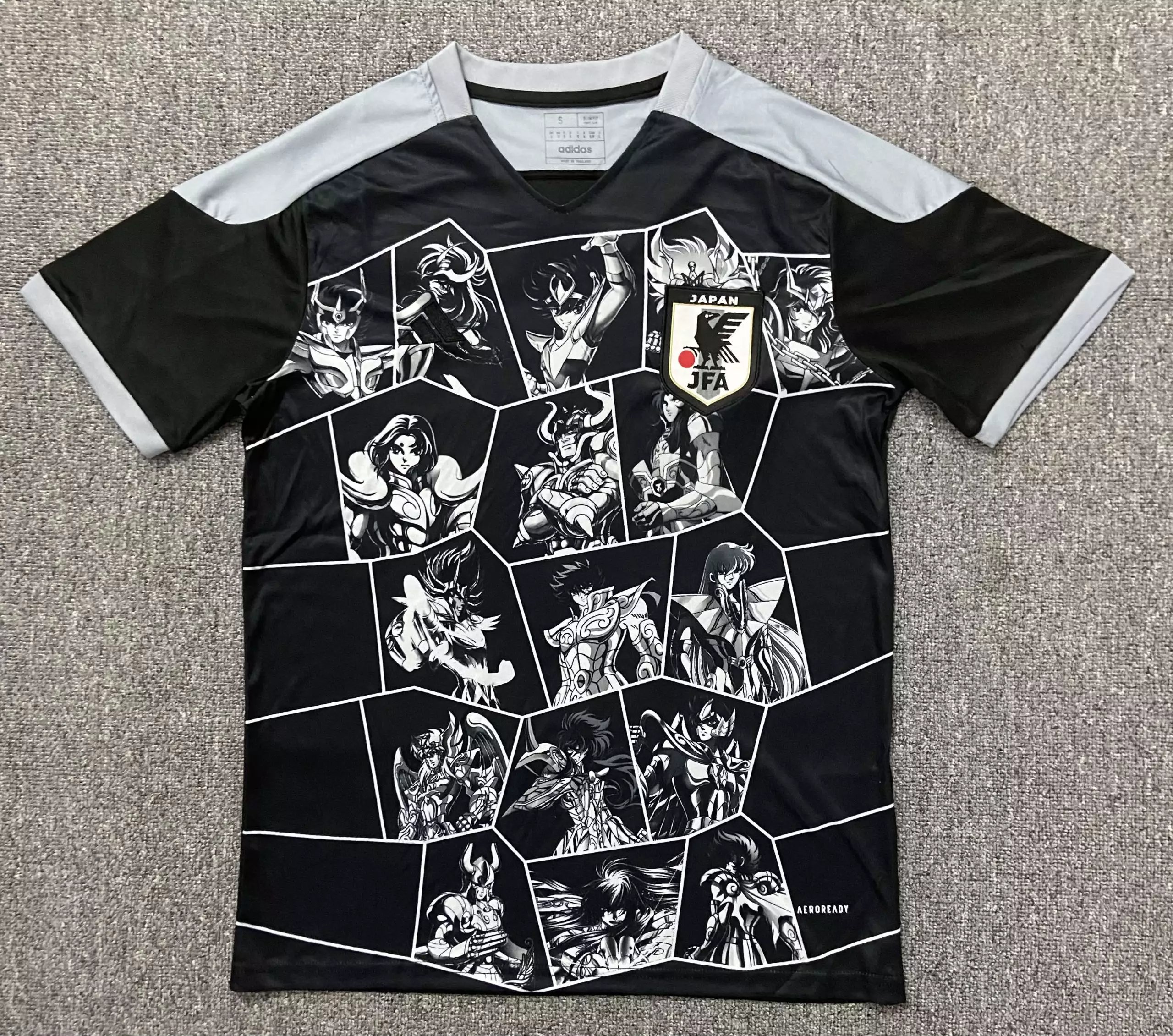 33 black 006