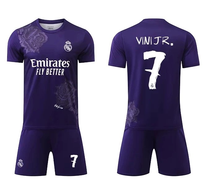 30 Vinicius