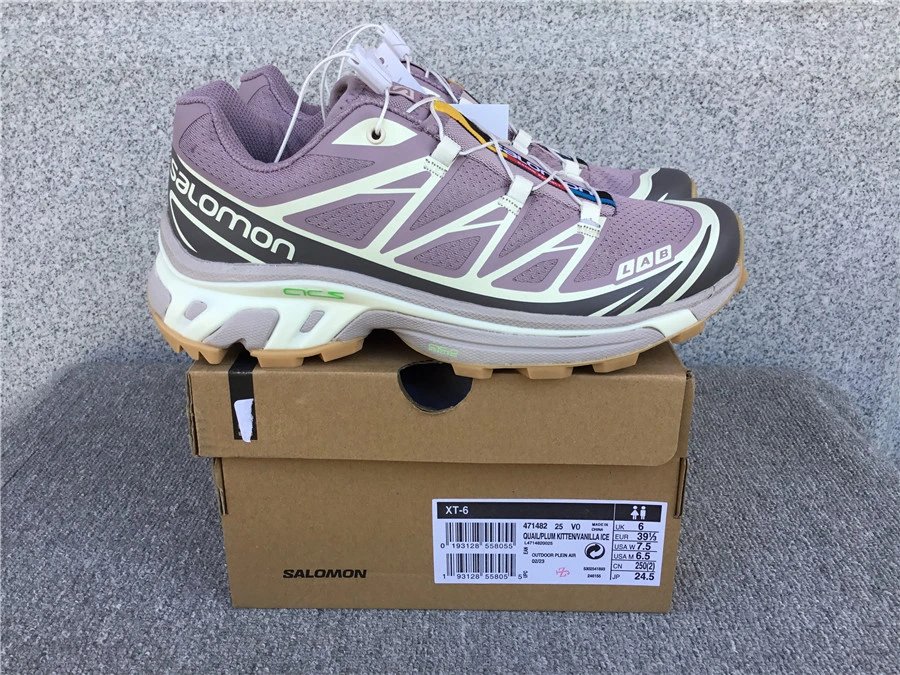 16 purple white
