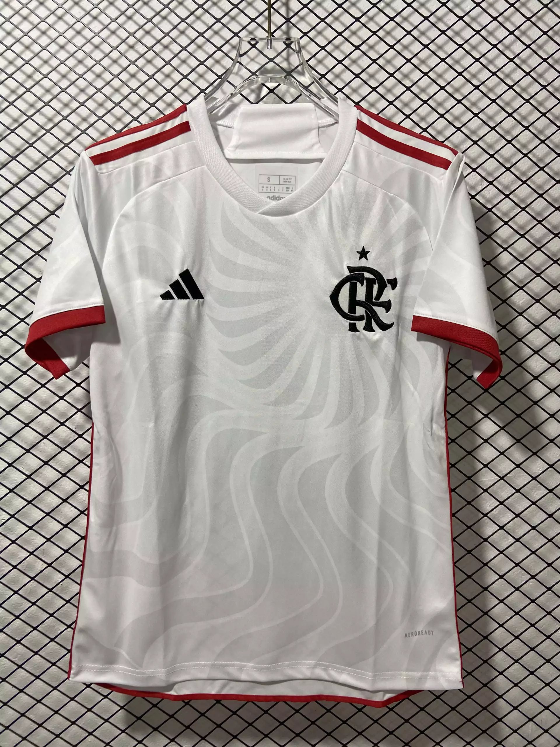 13 white 006