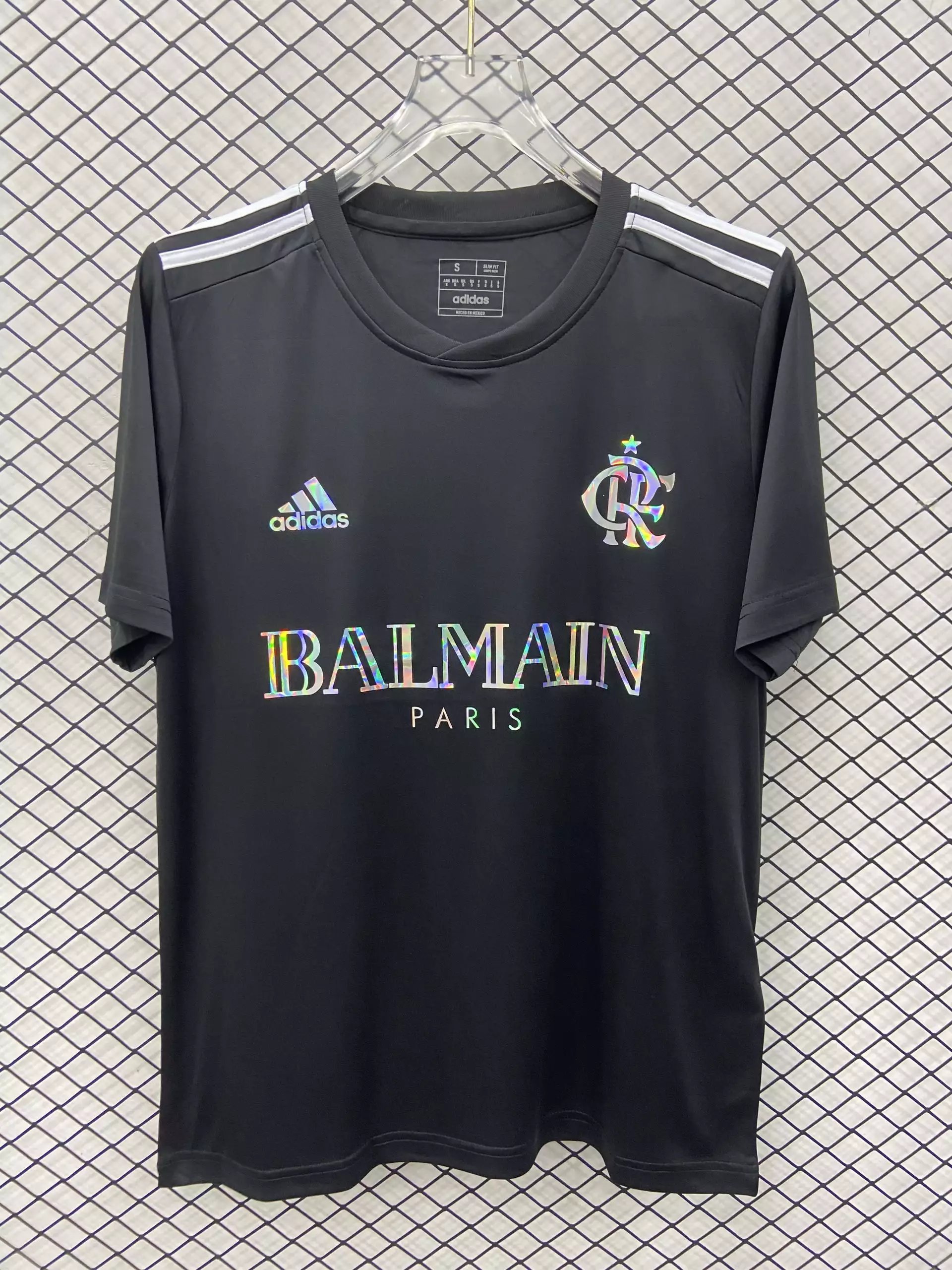 32 black 006
