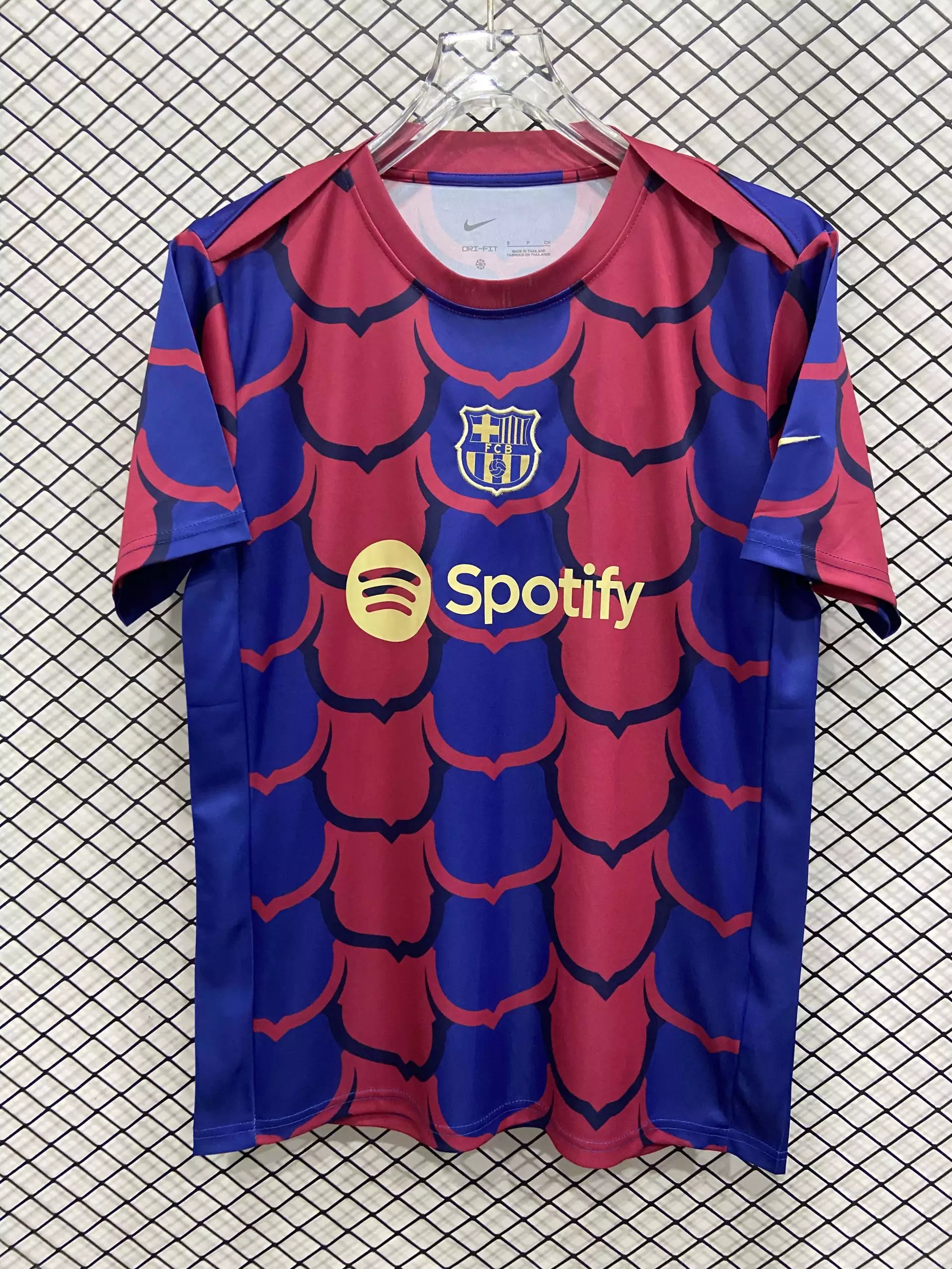 40 Red and blue 006