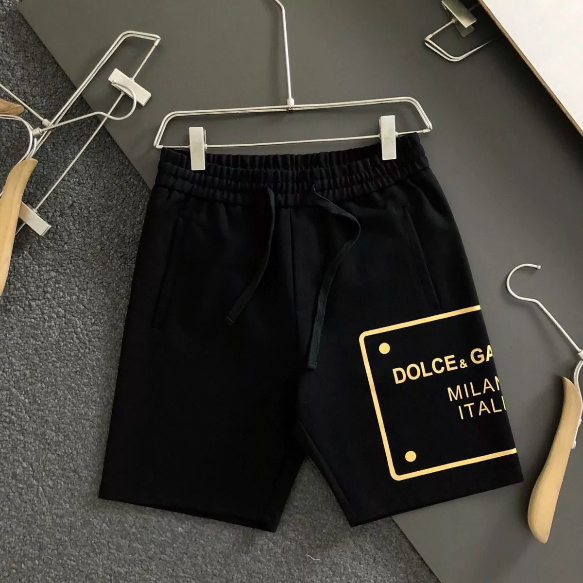 37 black