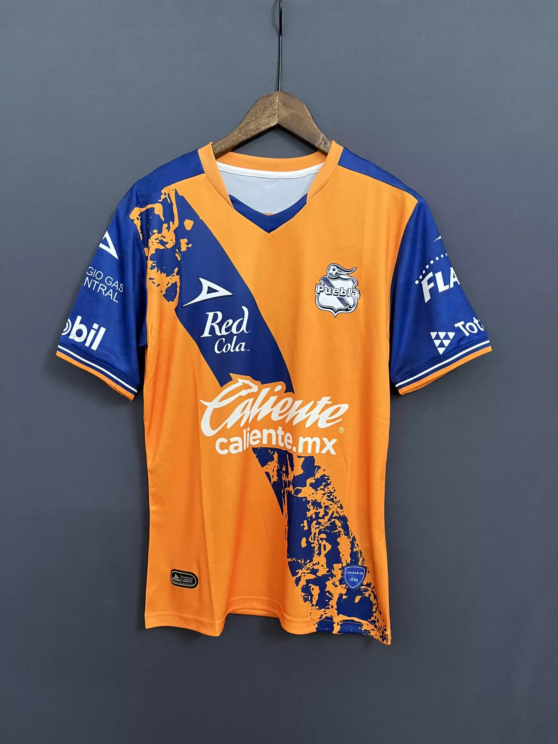 04 Orange 006