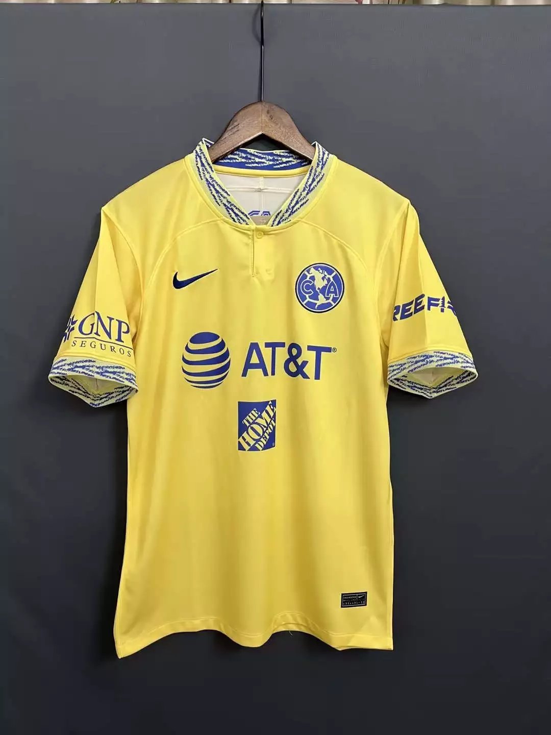 30 Yellow 006