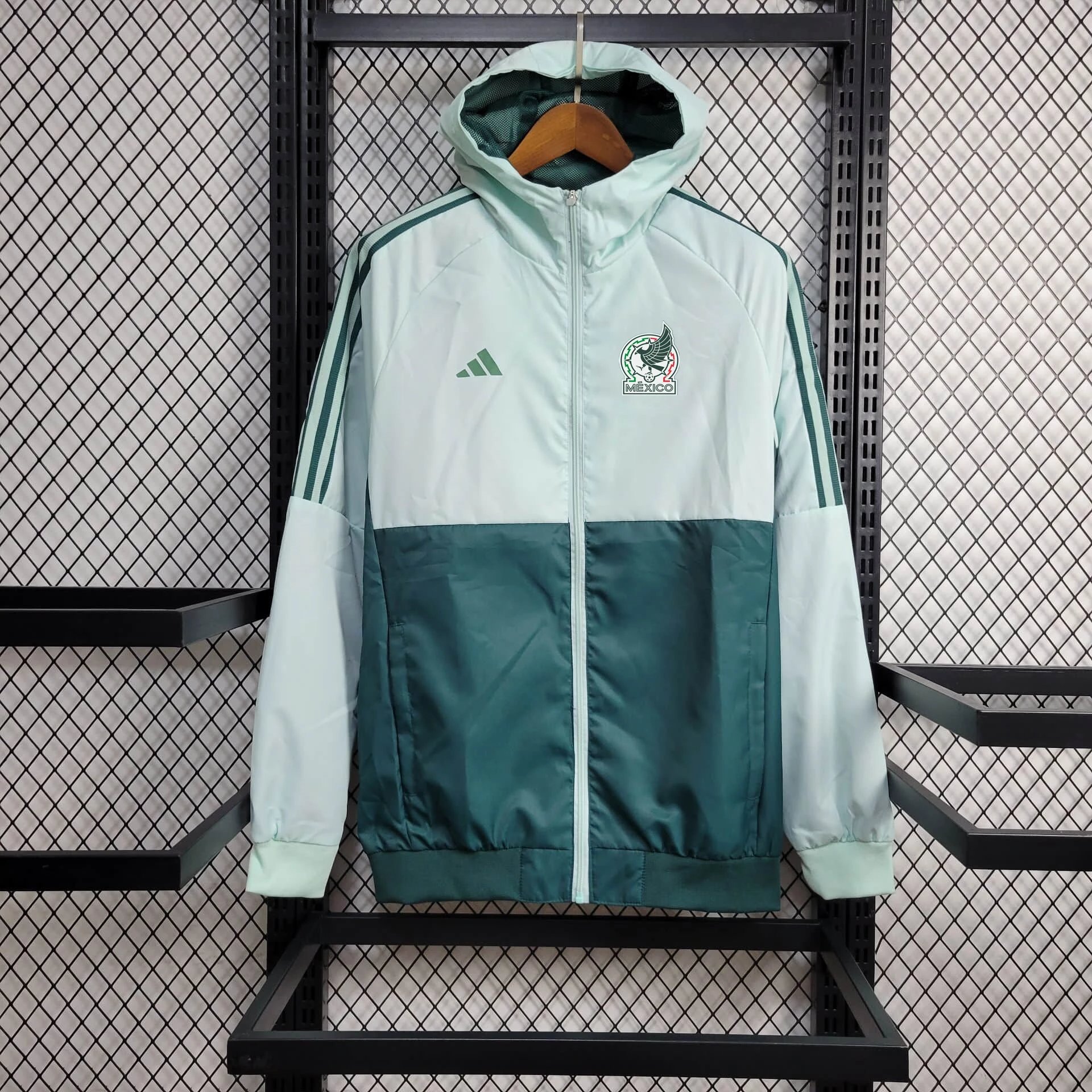 37 Green 006