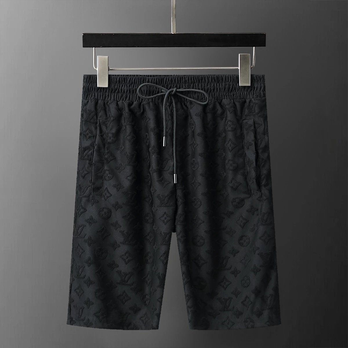 28 black