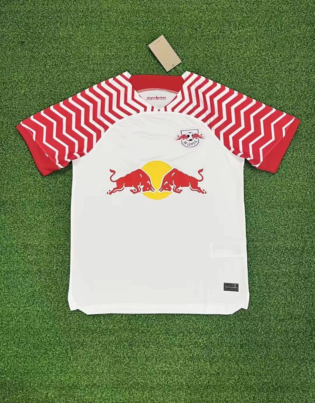 09 white 006