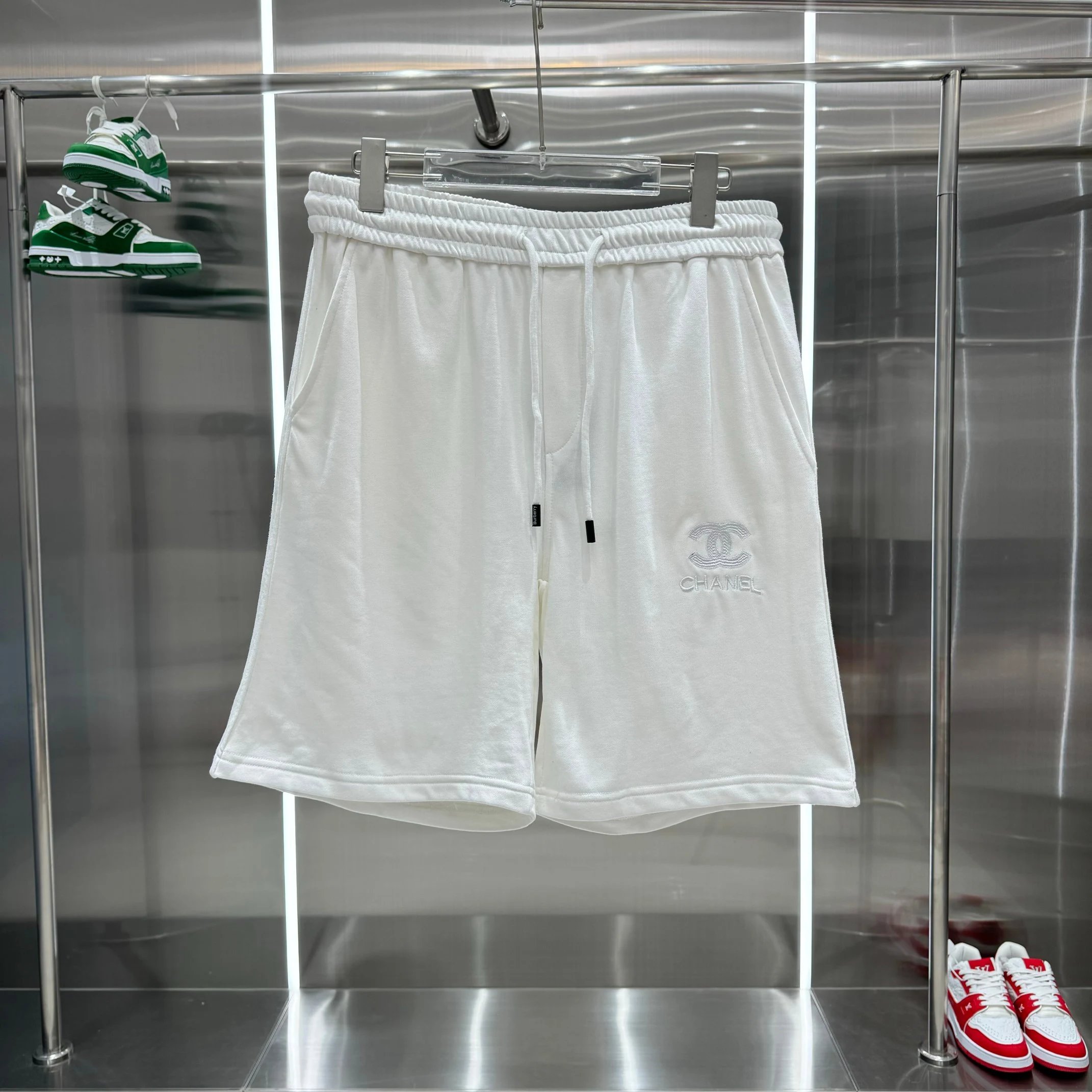 7 white