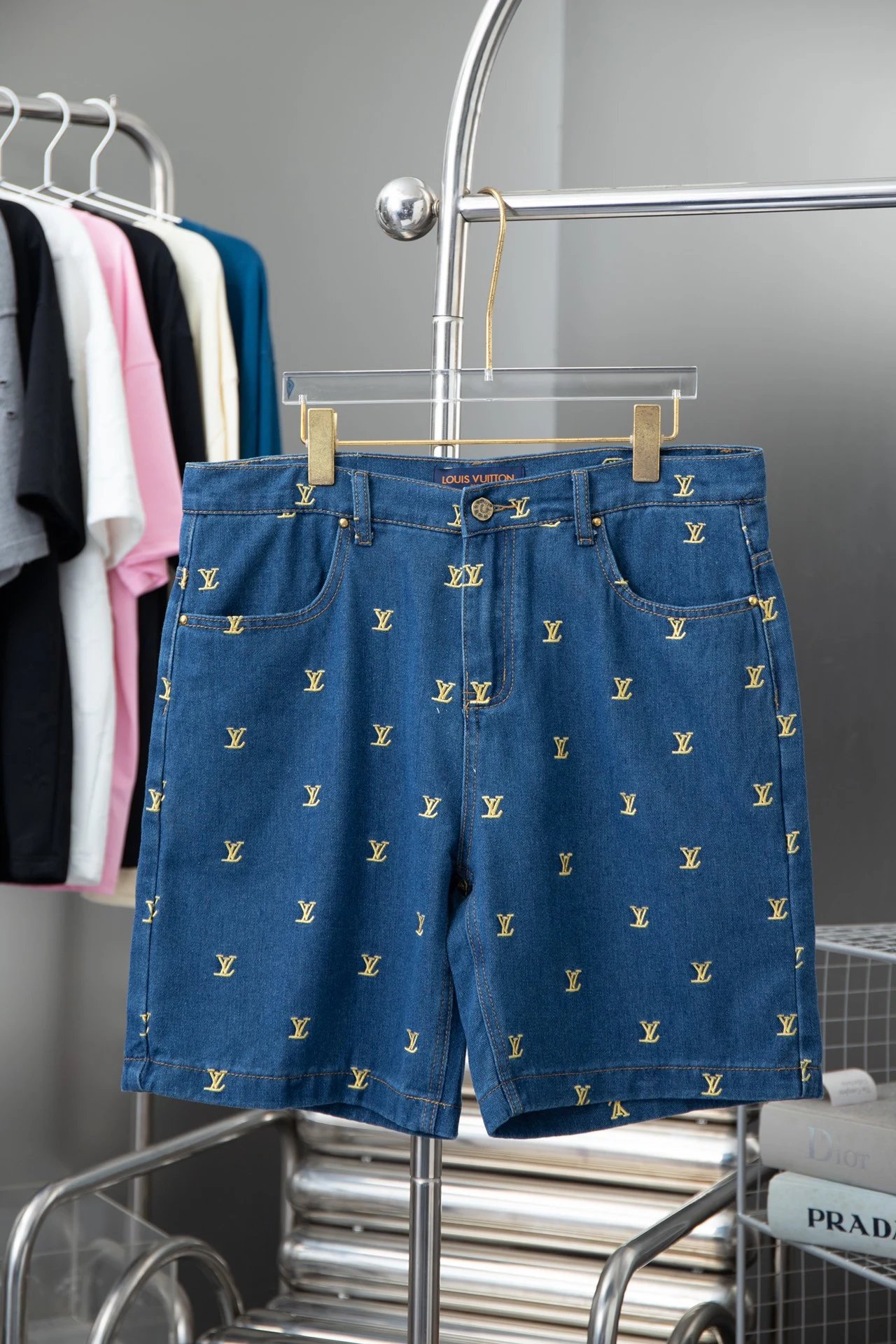 36 blue