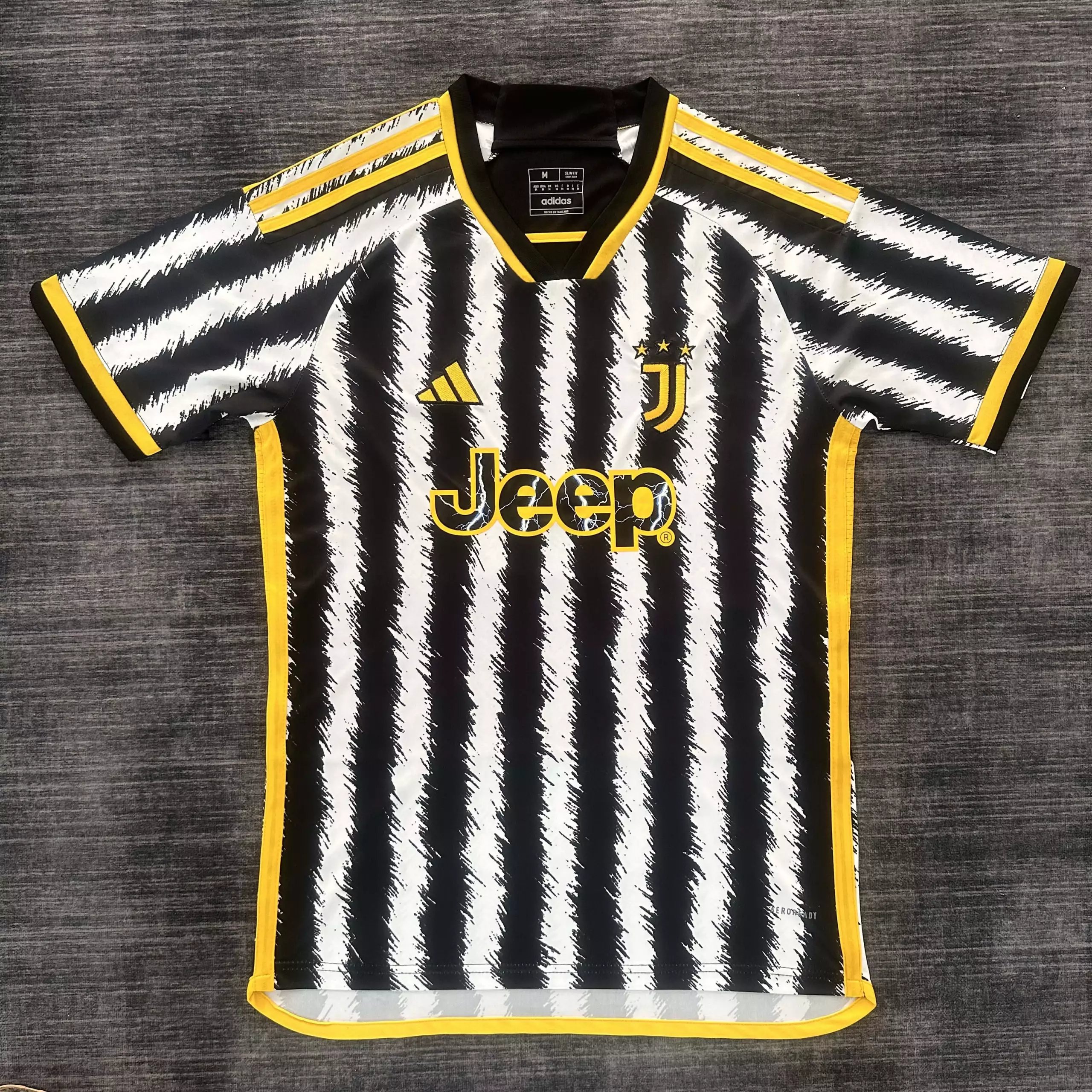 07 Black 006