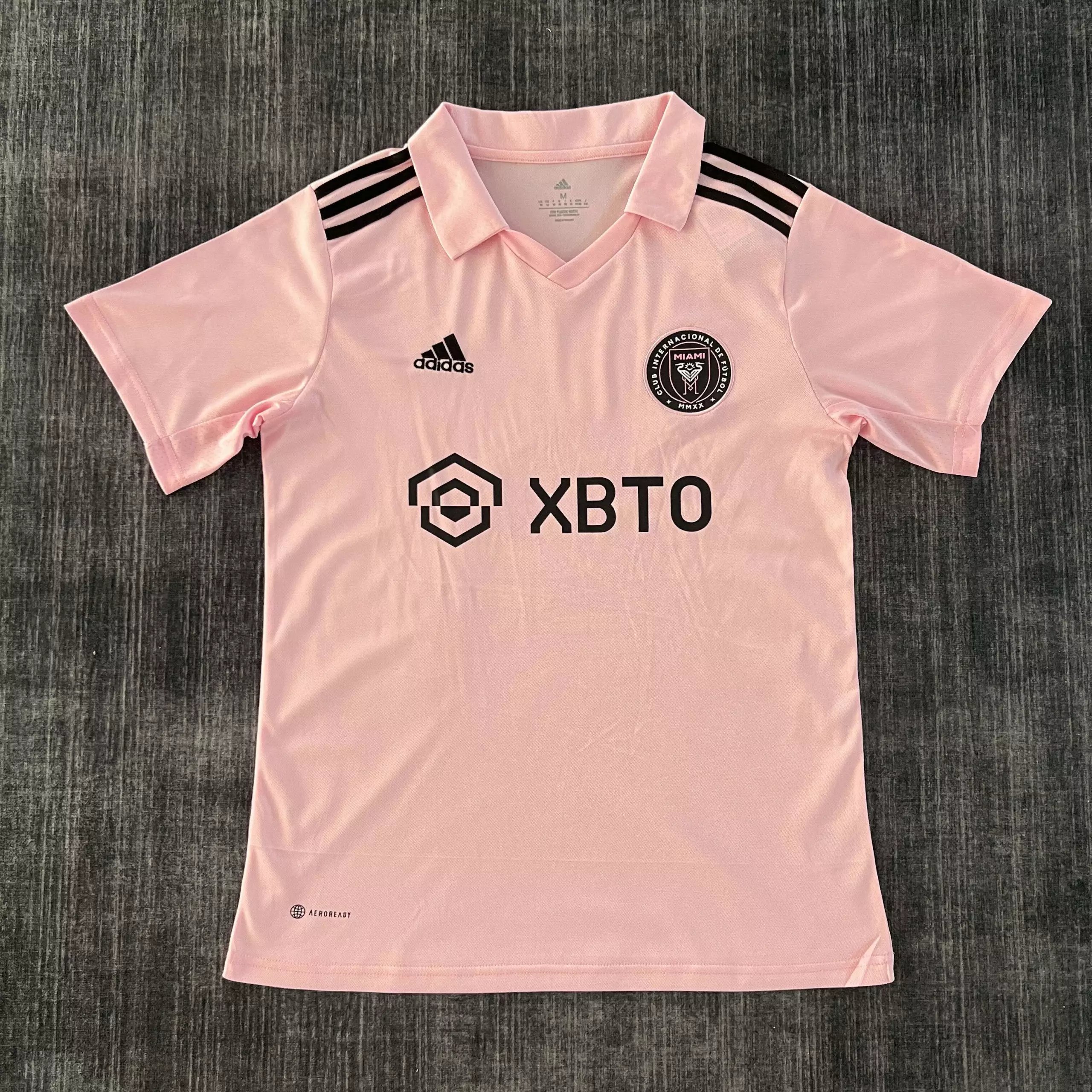 28 Pink 006