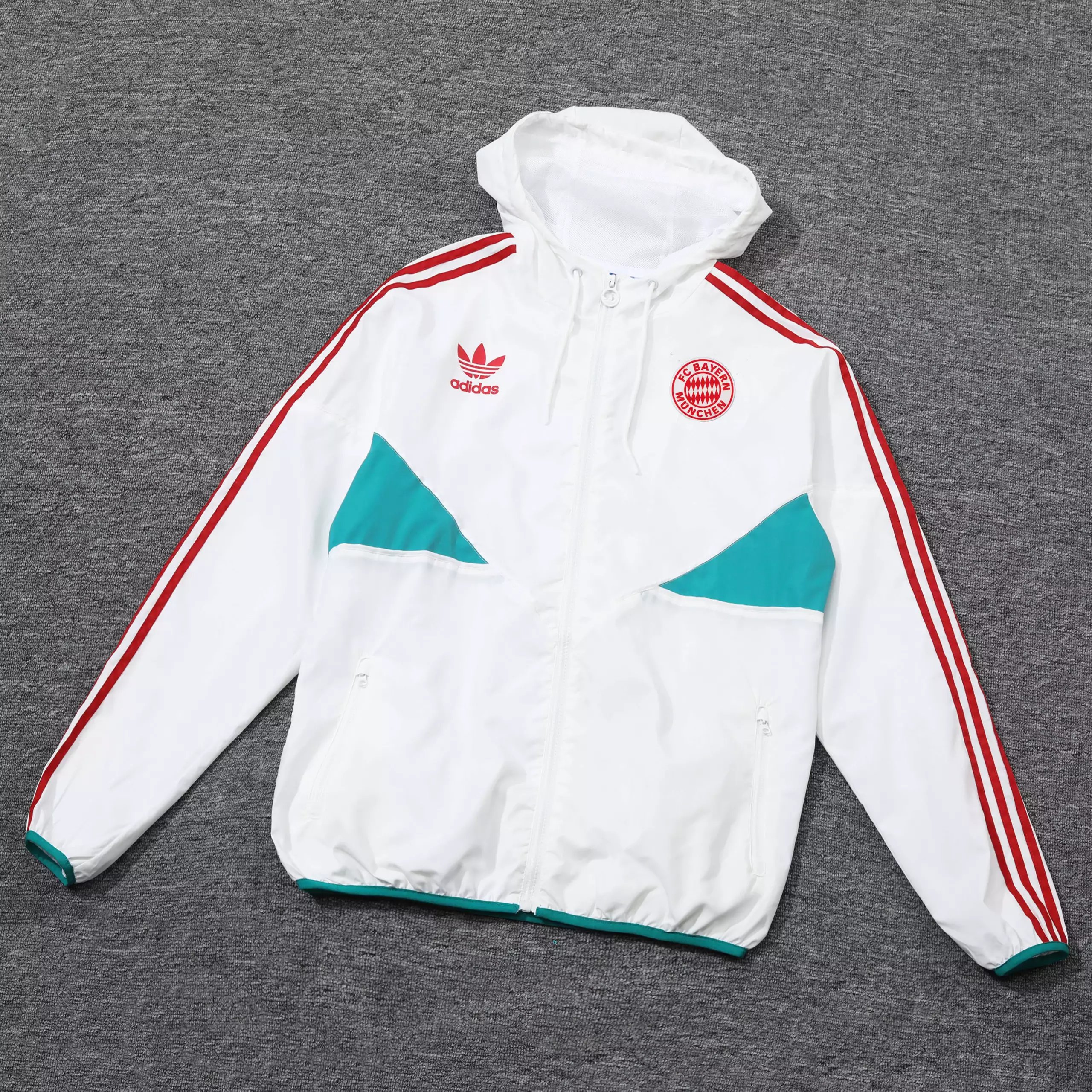 27 White 006