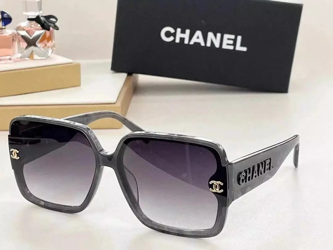 02 Black 006
