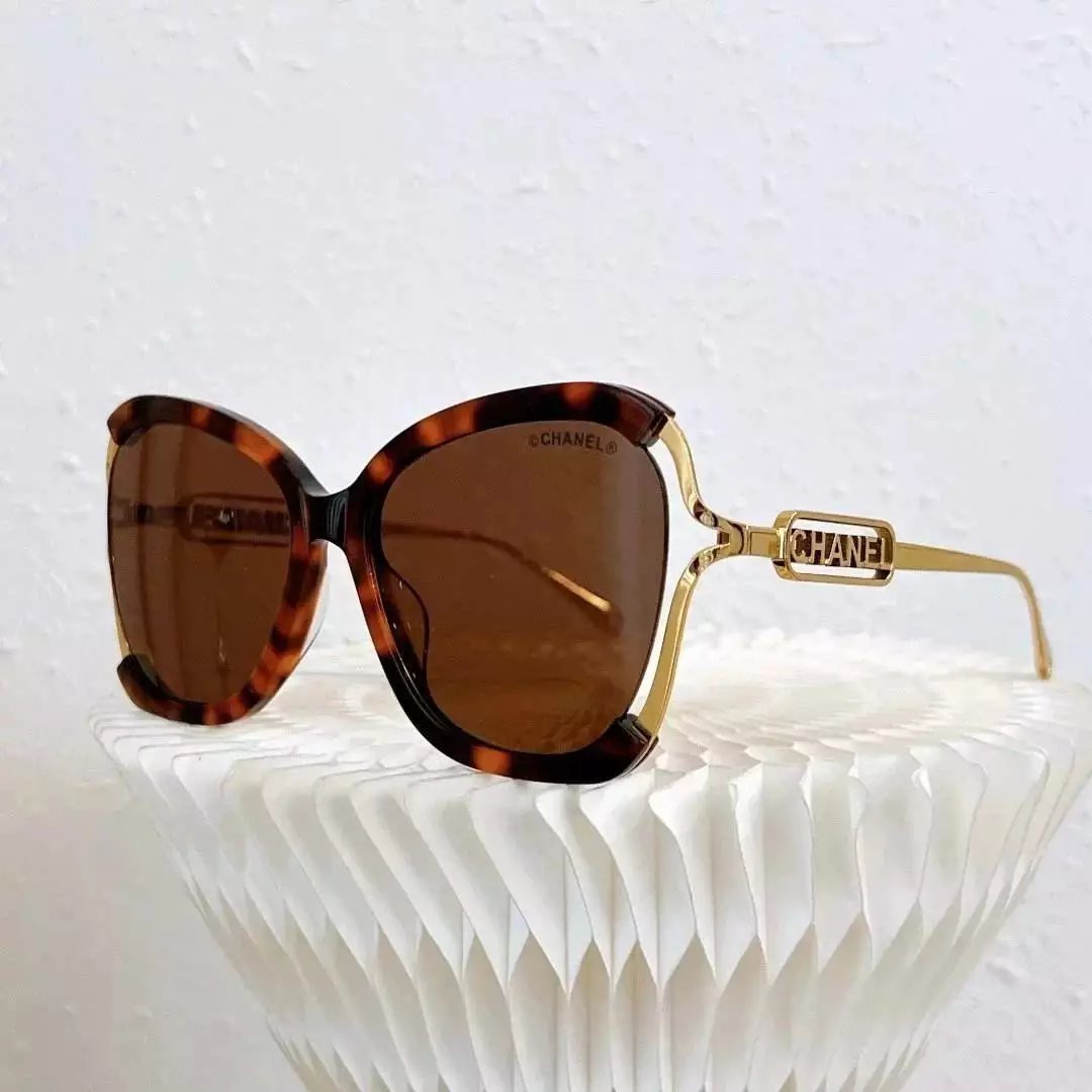 38 Brown 006